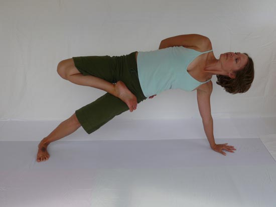 Yoga142_0